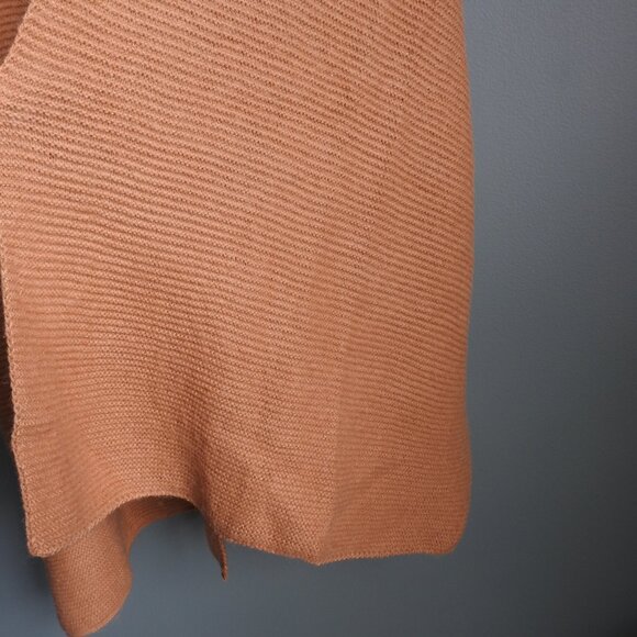 Steve Madden 100% Acrylic Oversized Camel Scarf - Picture 3 of 7